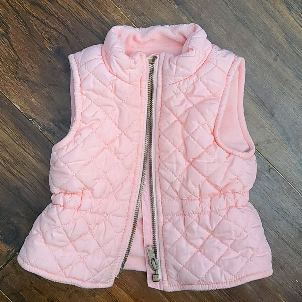 Pink vest - Picture 1 of 4